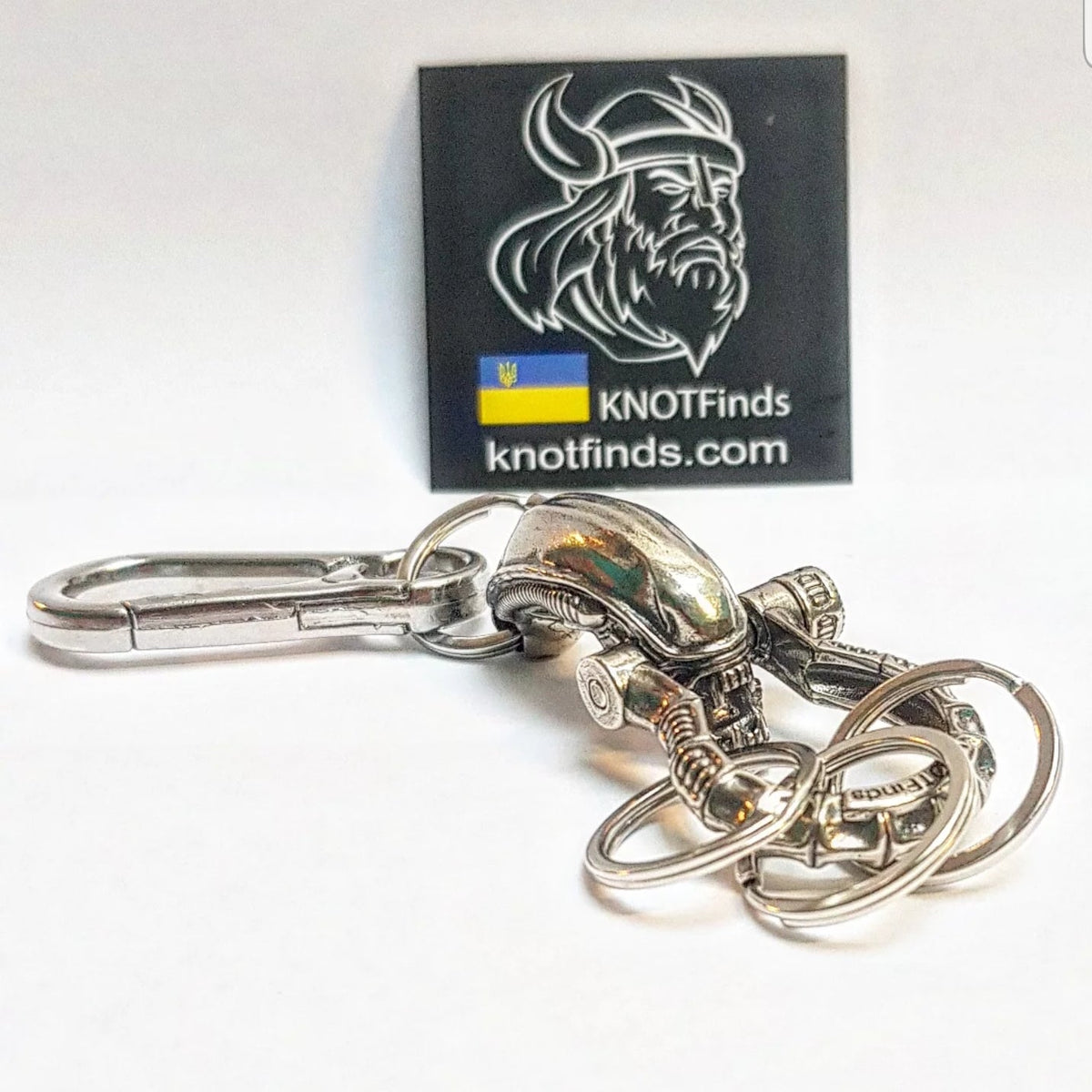 Xenomorph Talisman Keychain, Alien Creature Keychain, Sci Fi Horror