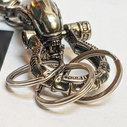 Xenomorph Talisman Keychain, Alien Creature Keychain, Sci Fi Horror
