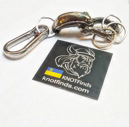 Xenomorph Talisman Keychain, Alien Creature Keychain, Sci Fi Horror