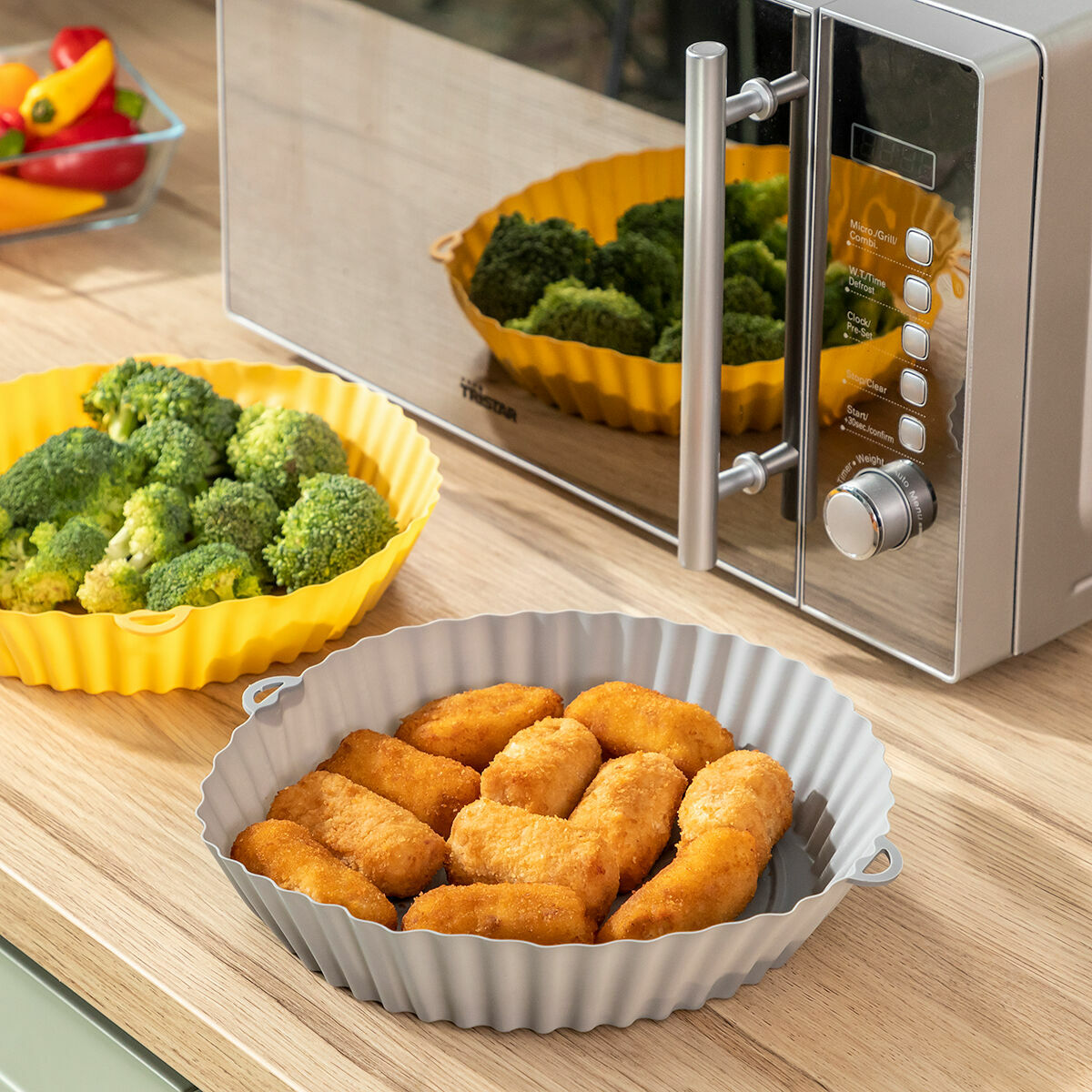 Set of 4 Silicone Baskets with Handles for Air Fryer and 2 Kitchen