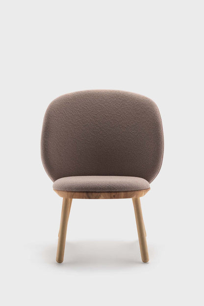 Naïve Low Chair