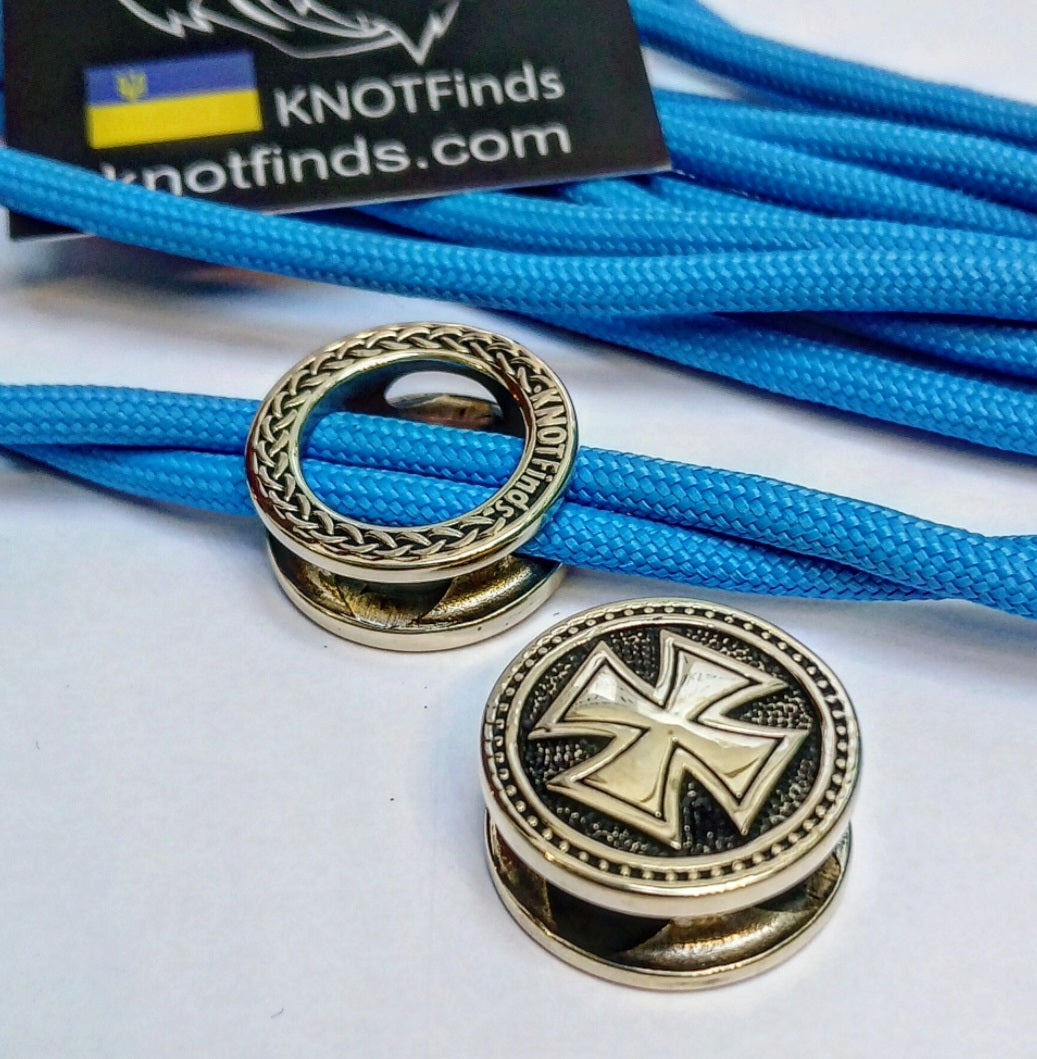 Brass round bead Templar Crosd