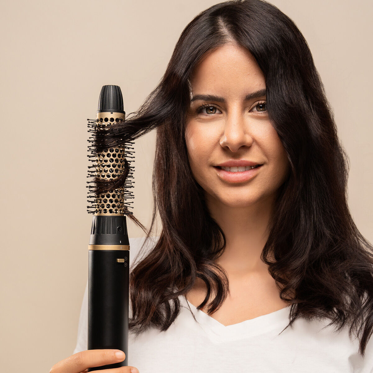 Ionic Multifunctional Air Dryer and Styler Brush with Coanda